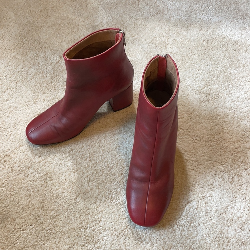 Liendo Anthropologie ankle boots size 7